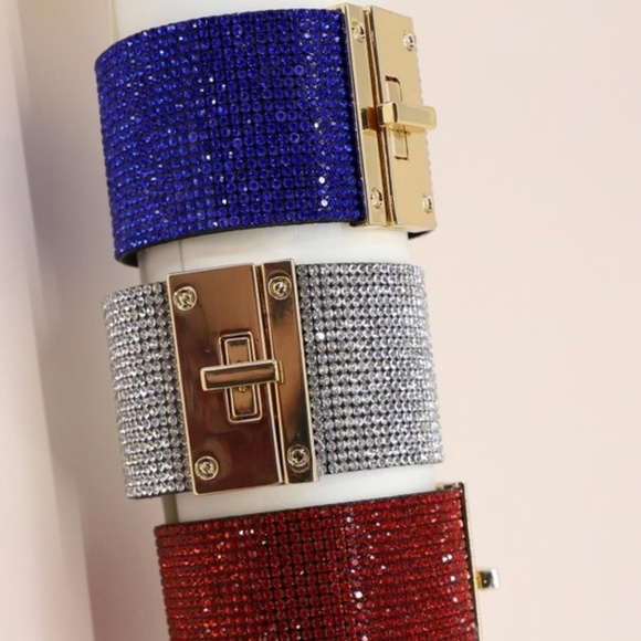 Rhinestone embellished lock closure cuff bracelet - Picture 2 of 2